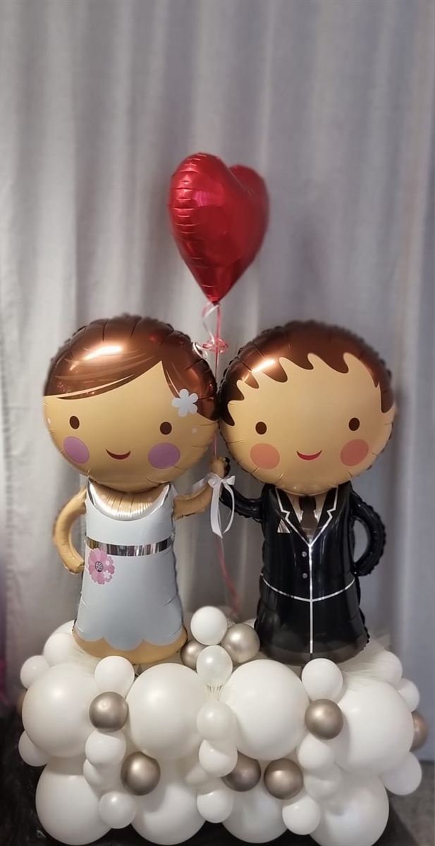 Ballonstand Hochzeit mit Brautpaar XL auf Wolke